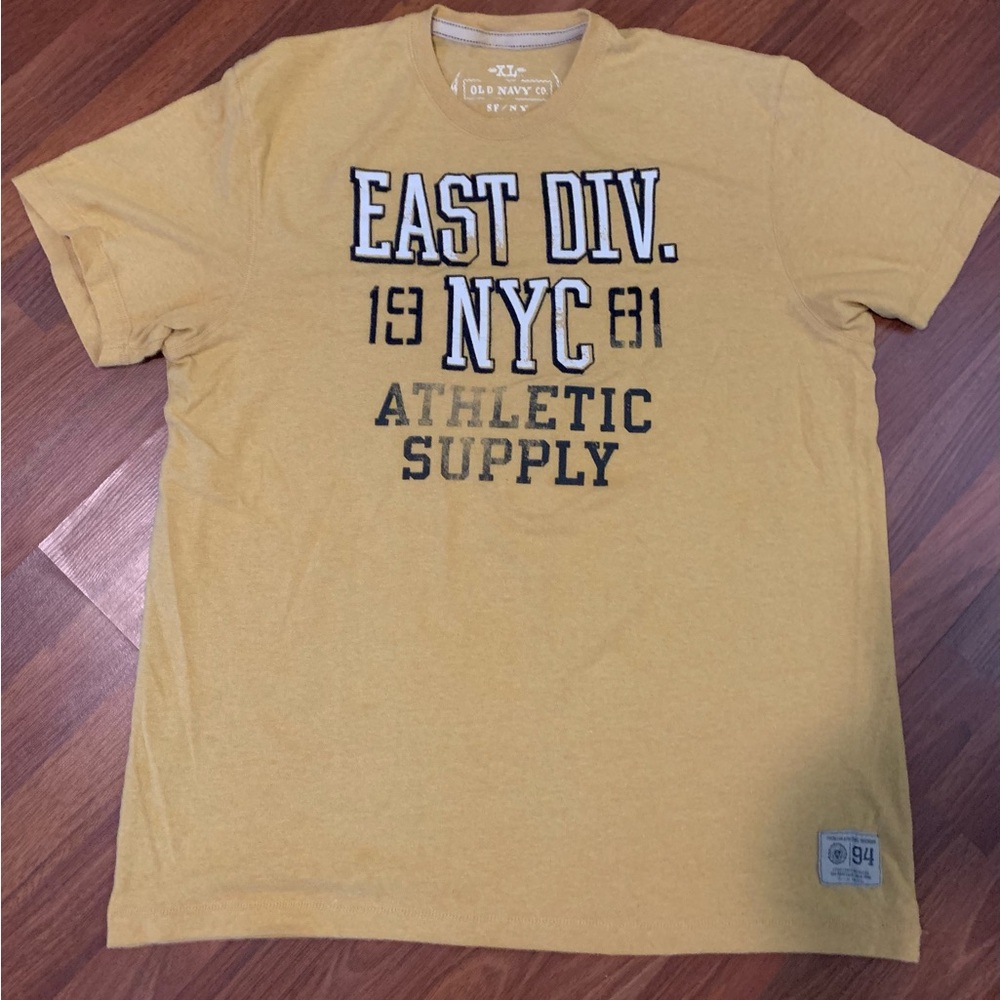 Old Navy Men's Mustard NYC Graphic Tee